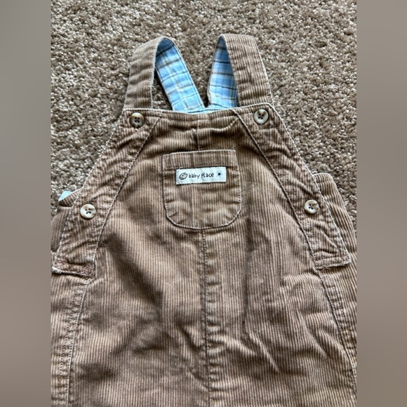 The Children’s Place Vintage Baby Set Corduroy Overalls & Bucket Hat Sz 6-9mo - Picture 2 of 10